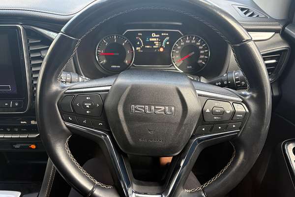 2021 Isuzu MU-X LS-U
