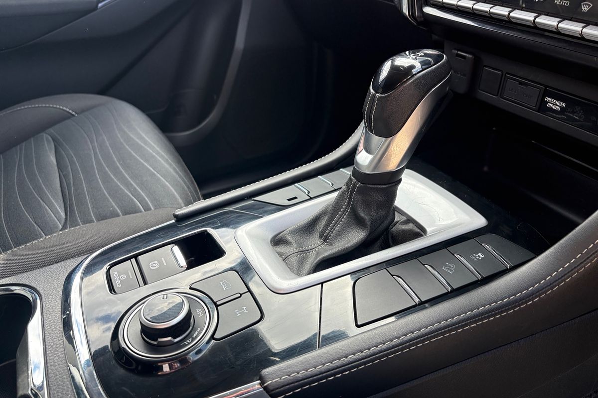 2021 Isuzu MU-X LS-U