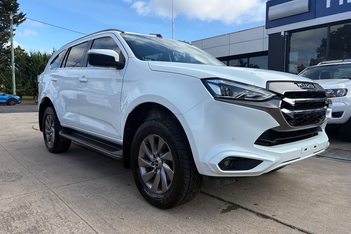 2021 Isuzu MU-X LS-U