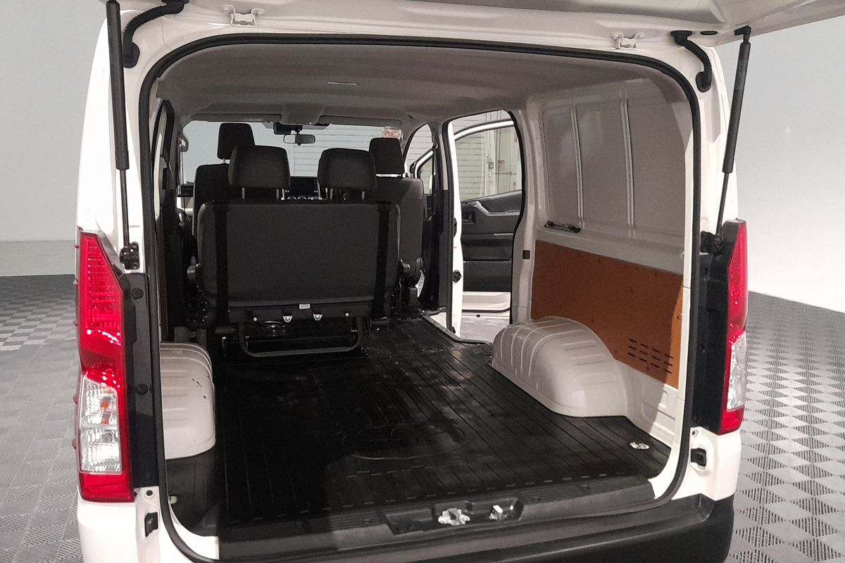 2021 Toyota Hiace GRH300R LWB