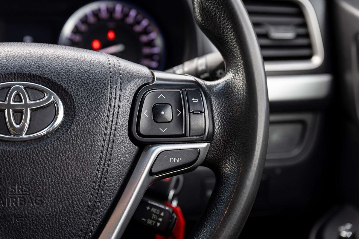 2015 Toyota Kluger GX GSU50R