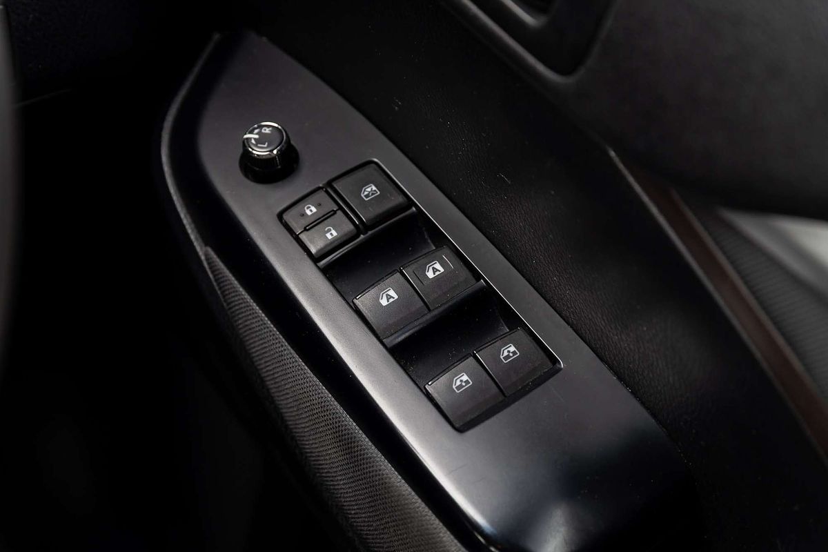 2015 Toyota Kluger GX GSU50R