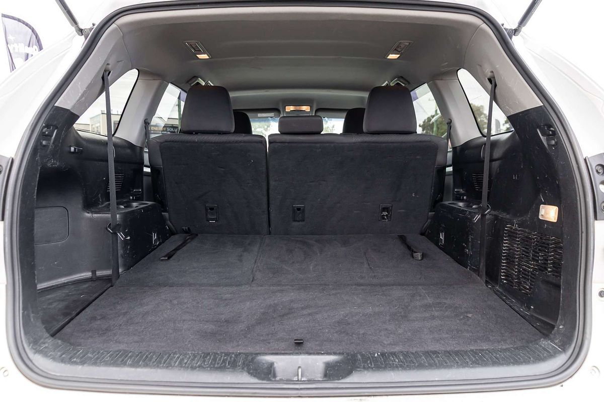 2015 Toyota Kluger GX GSU50R