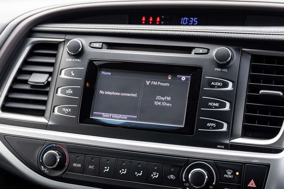 2015 Toyota Kluger GX GSU50R
