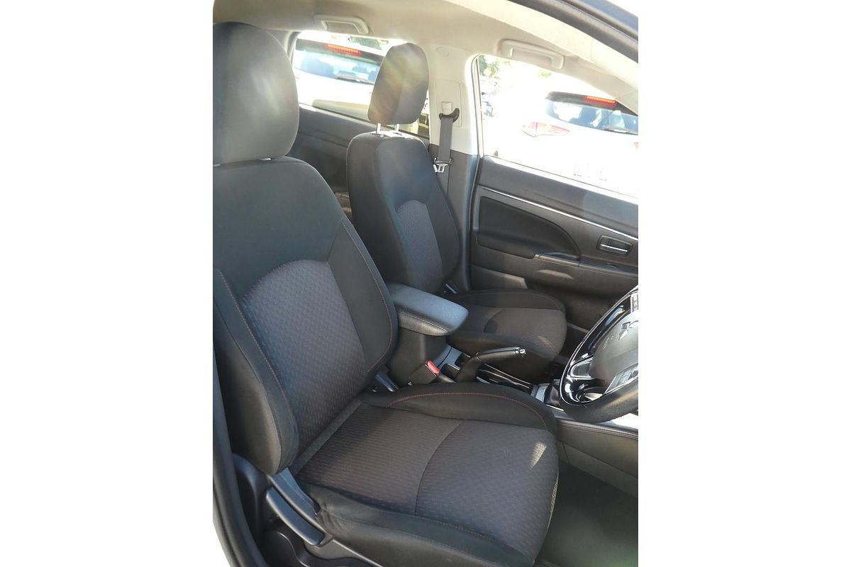2019 Mitsubishi ASX ES XC