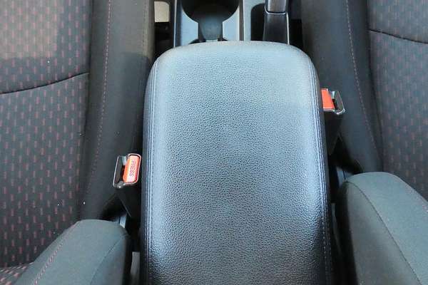 2019 Mitsubishi ASX ES XC