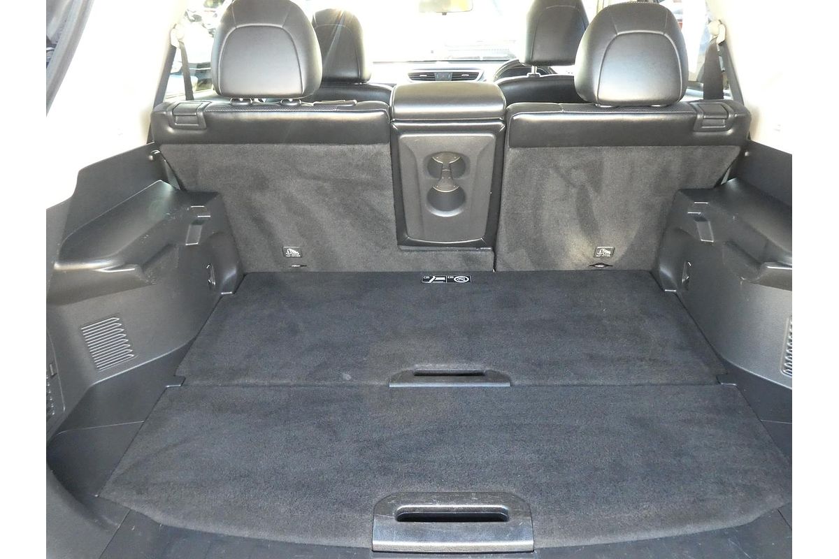 2014 Nissan X-TRAIL ST-L T32
