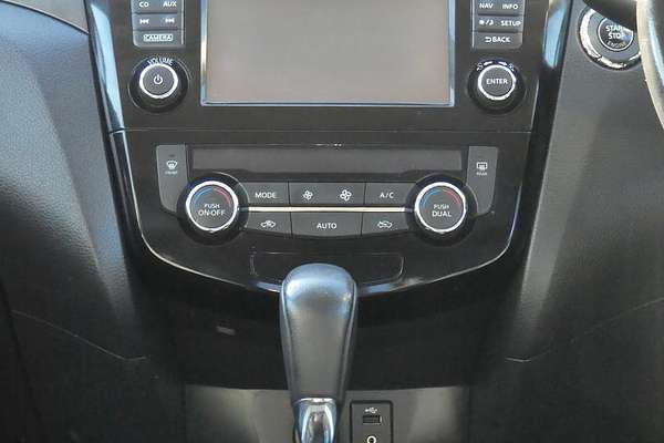 2014 Nissan X-TRAIL ST-L T32