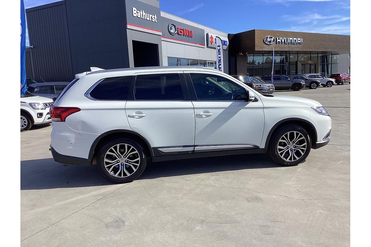 2017 Mitsubishi Outlander LS ZK