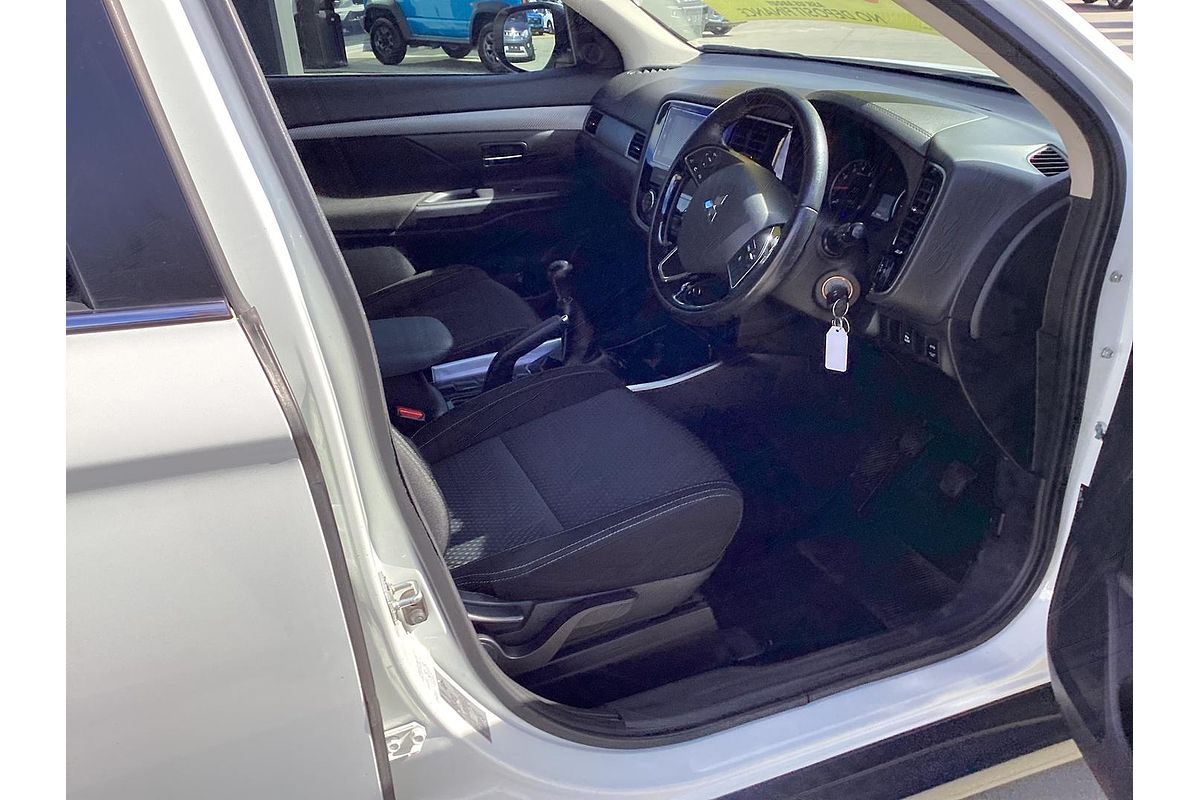 2017 Mitsubishi Outlander LS ZK