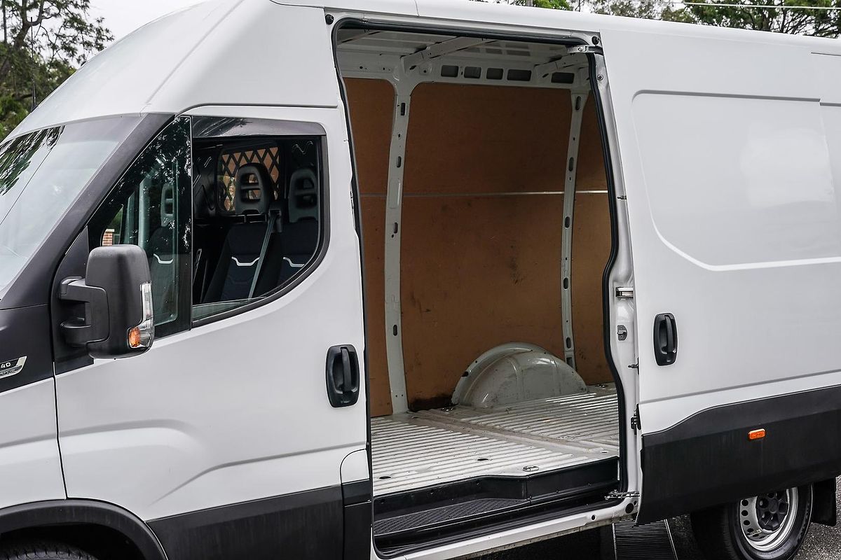 2022 Iveco Daily 35S14V