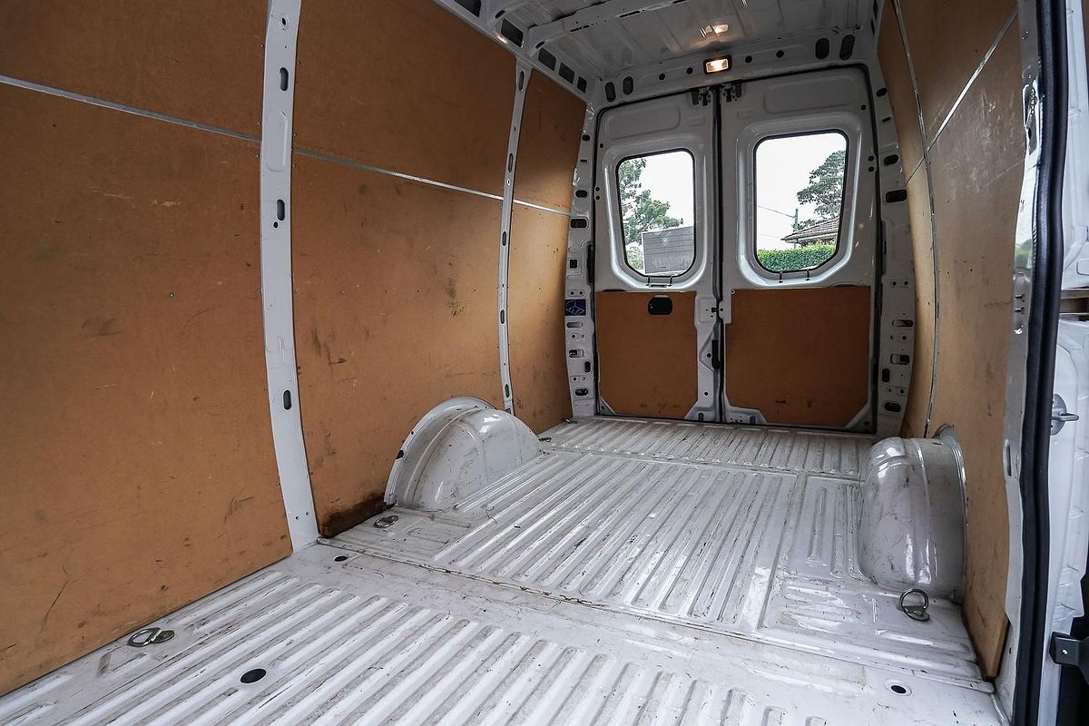 2022 Iveco Daily 35S14V