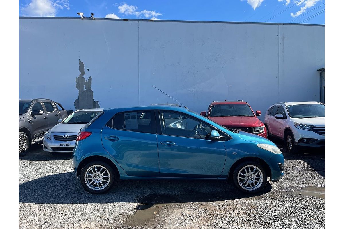 2013 Mazda 2 Neo DE Series 2