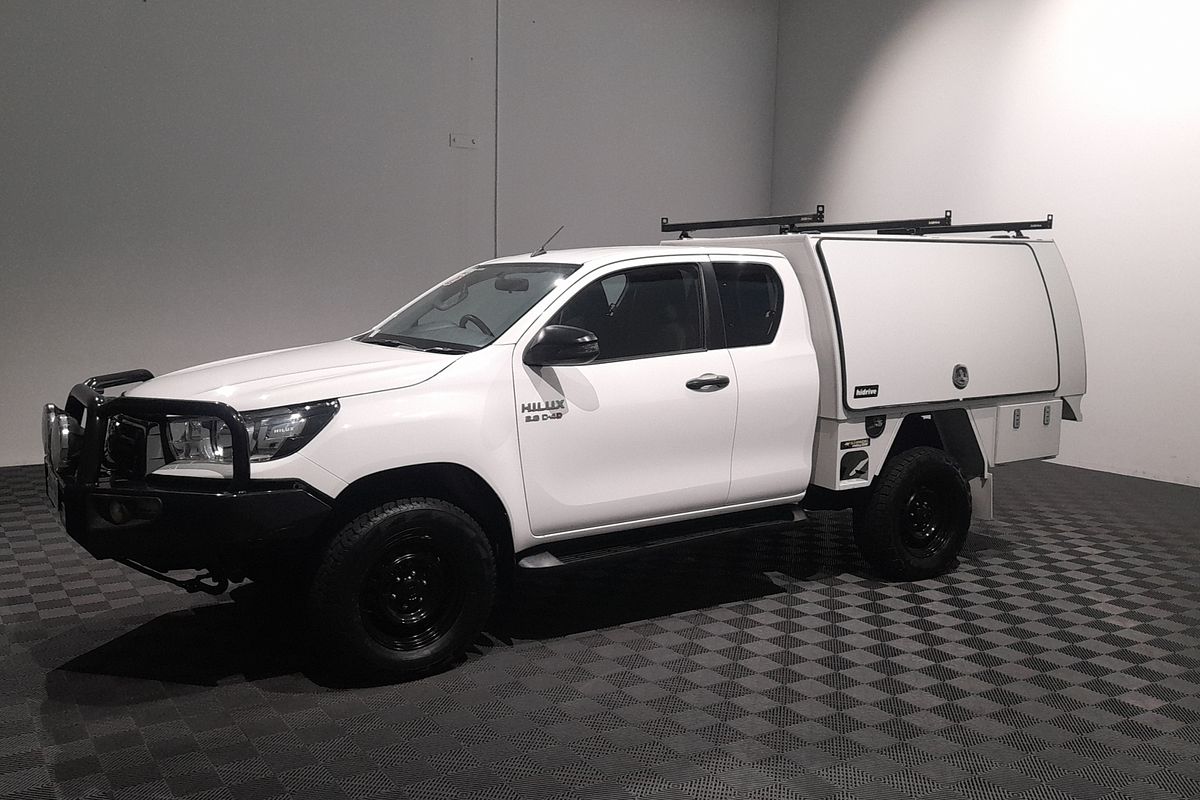 2019 Toyota Hilux SR GUN126R 4X4