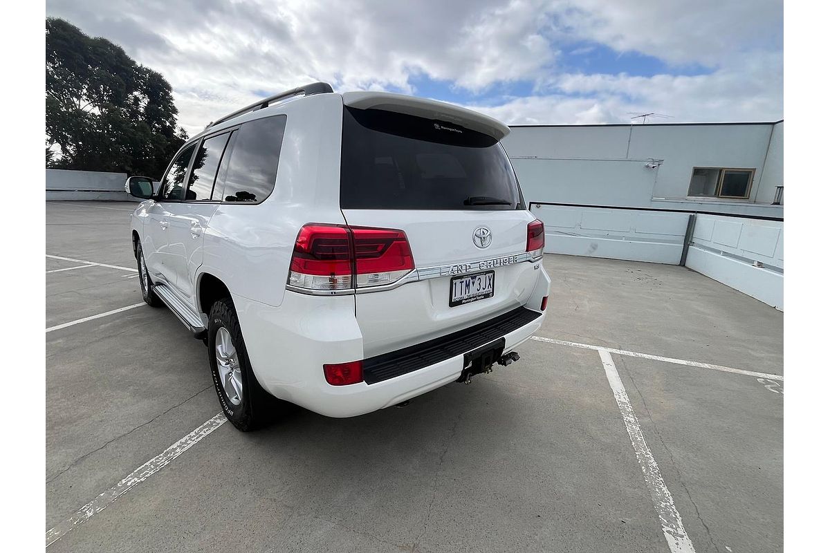 2017 Toyota Landcruiser GXL VDJ200R