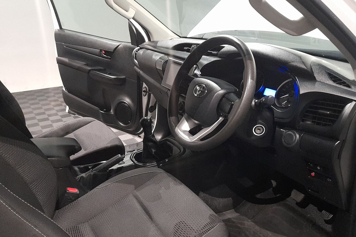 2019 Toyota Hilux SR GUN126R 4X4