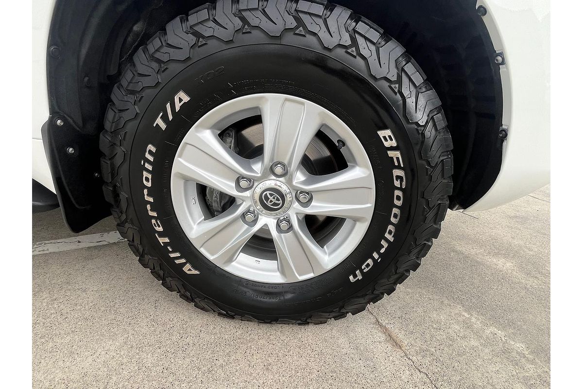 2017 Toyota Landcruiser GXL VDJ200R