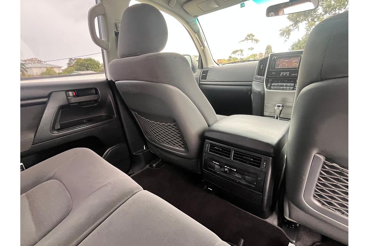 2017 Toyota Landcruiser GXL VDJ200R