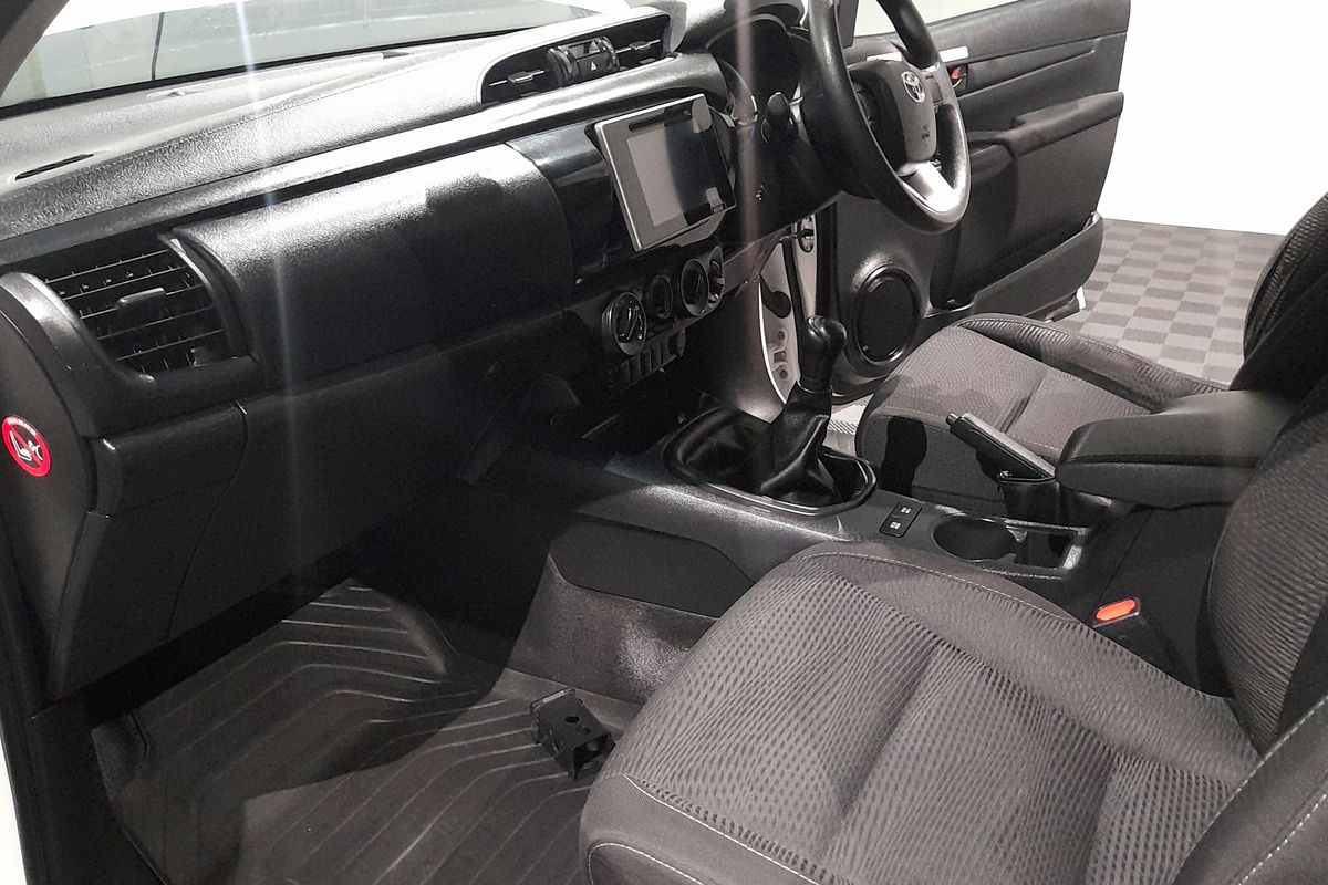 2019 Toyota Hilux SR GUN126R 4X4