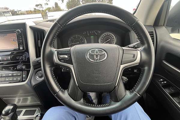 2017 Toyota Landcruiser GXL VDJ200R