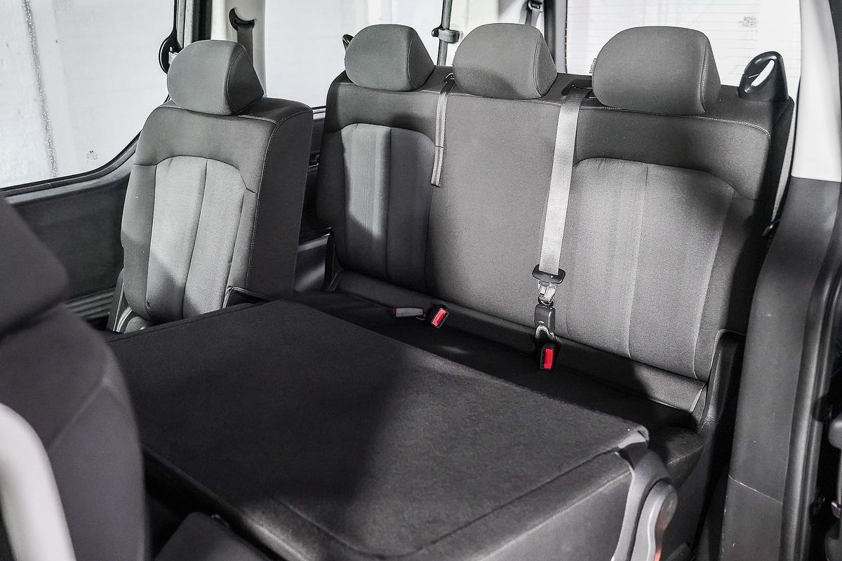 2021 Hyundai STARIA US4.V1