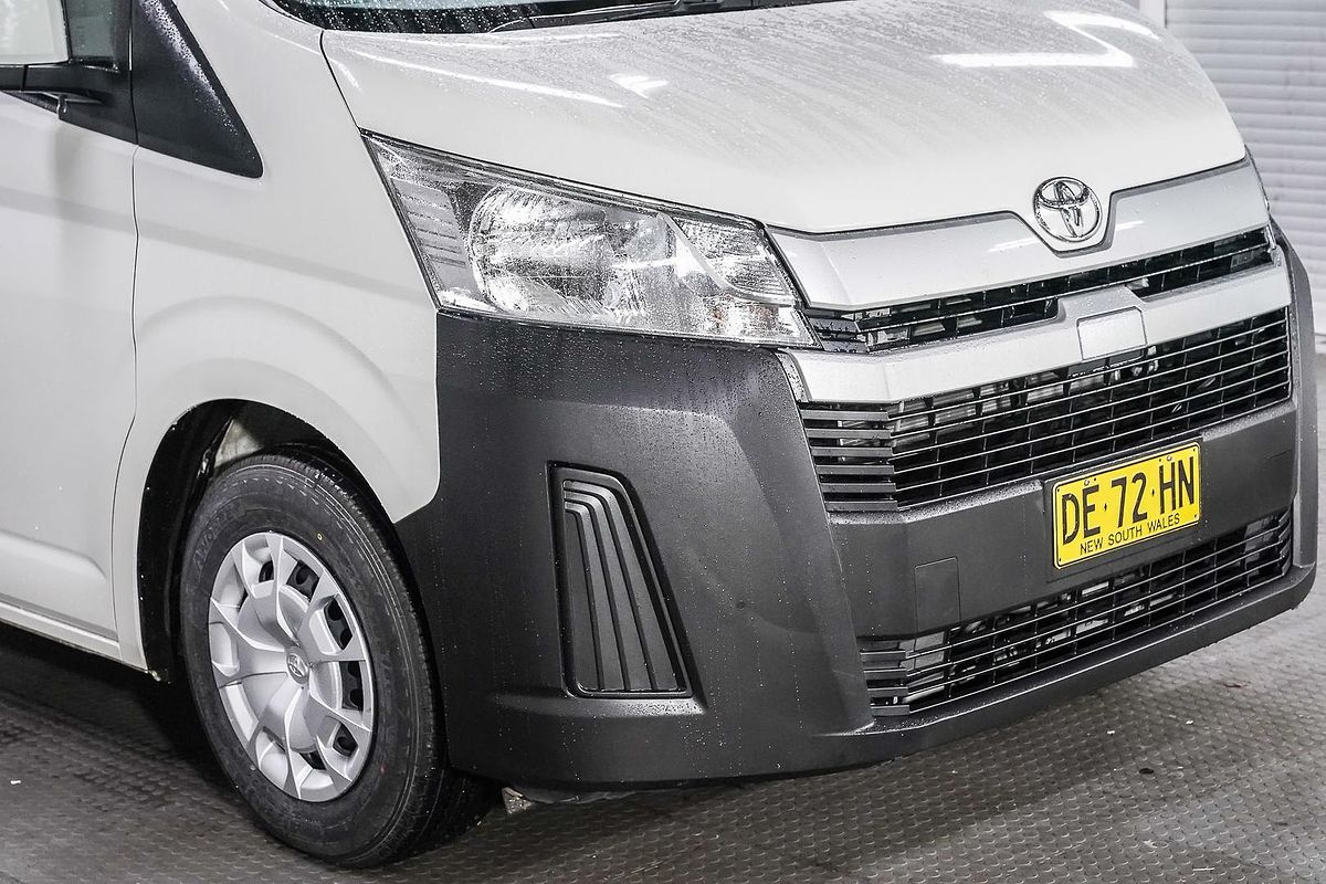 2022 Toyota Hiace GDH300R LWB