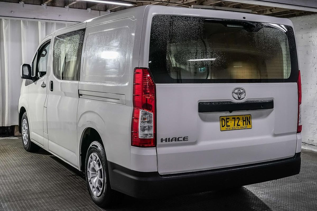 2022 Toyota Hiace GDH300R LWB