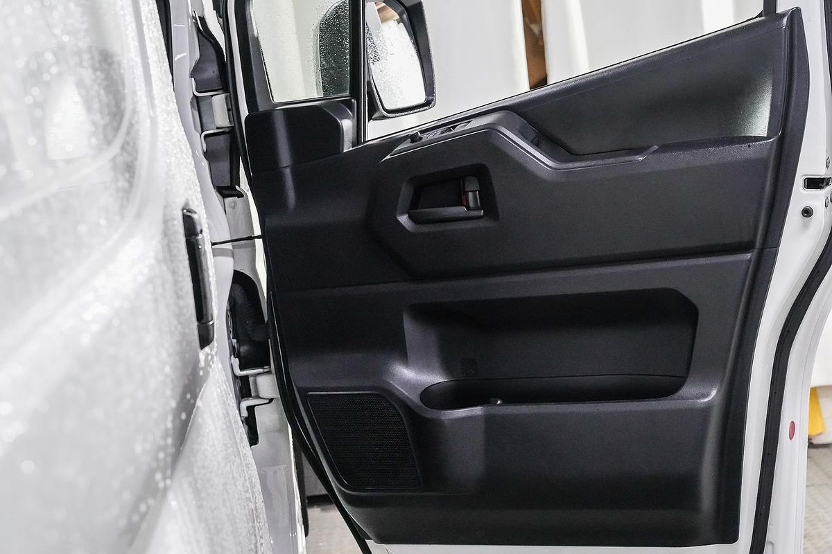 2022 Toyota Hiace GDH300R LWB