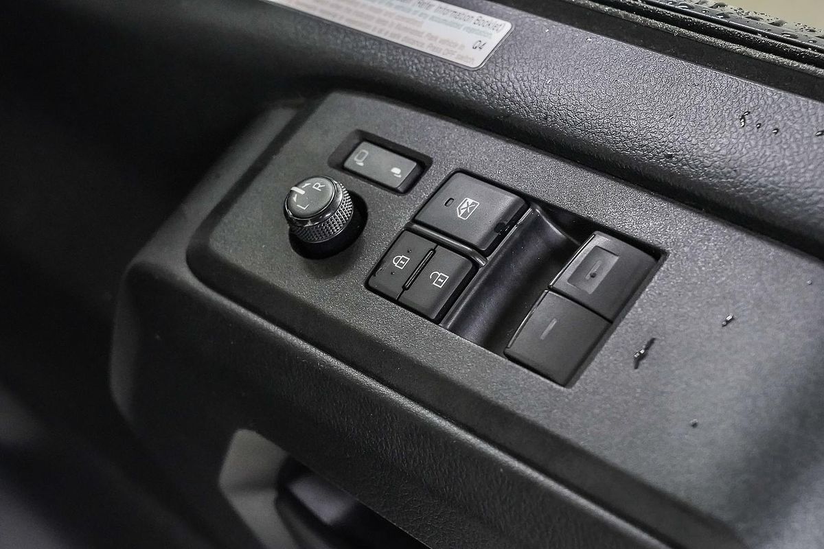 2022 Toyota Hiace GDH300R LWB