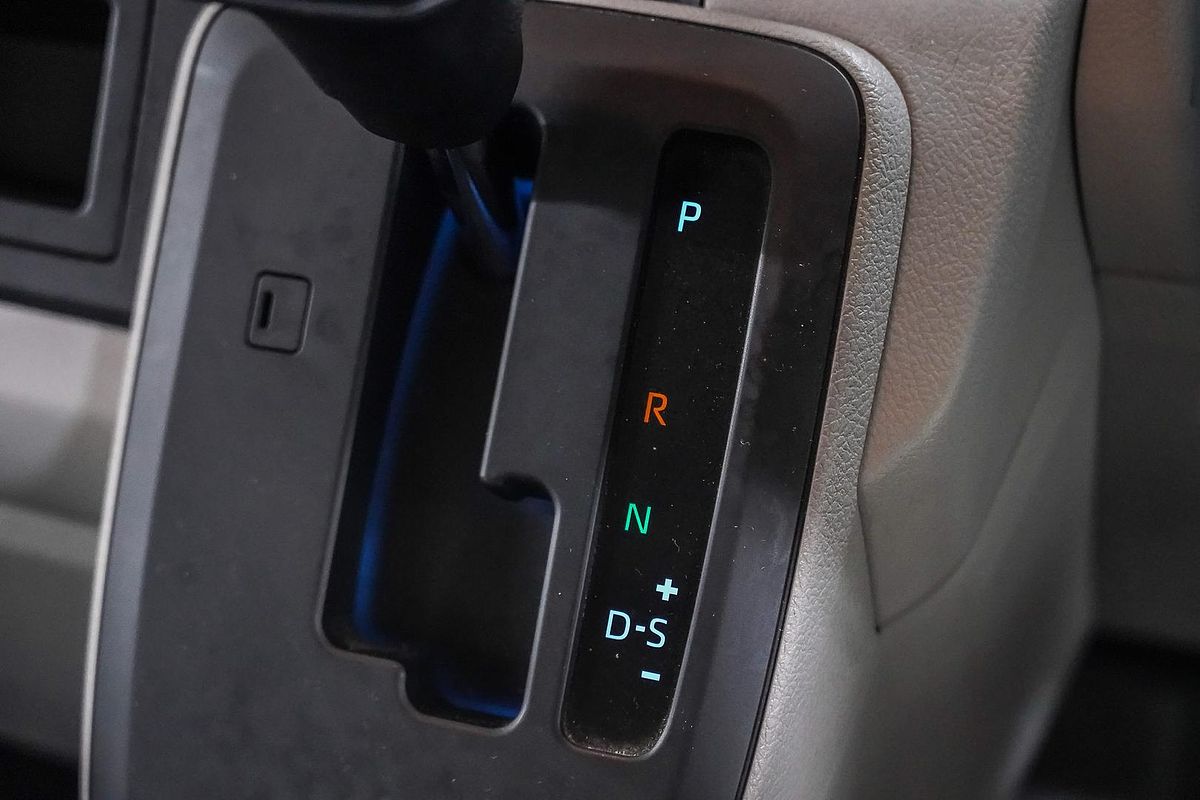 2022 Toyota Hiace GDH300R LWB