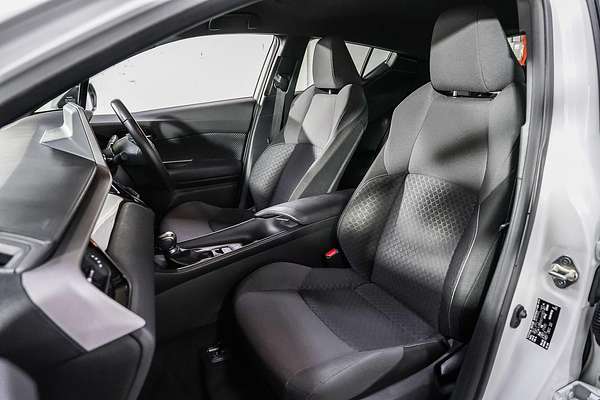 2023 Toyota C-HR GXL NGX10R