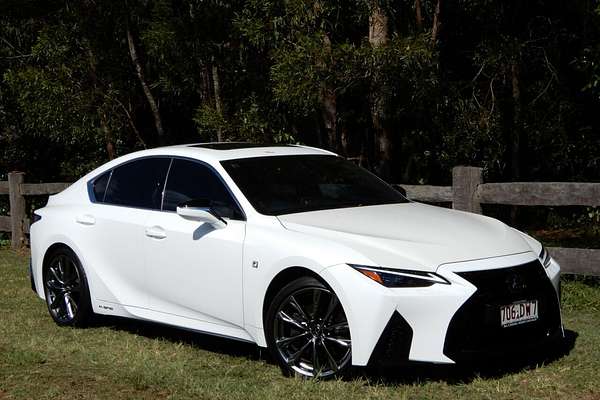 2020 Lexus IS300H F Sport Hybrid AVE30R MY17