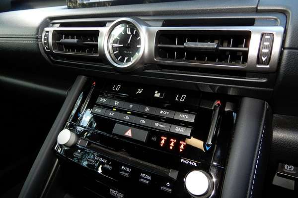 2020 Lexus IS300H F Sport Hybrid AVE30R MY17