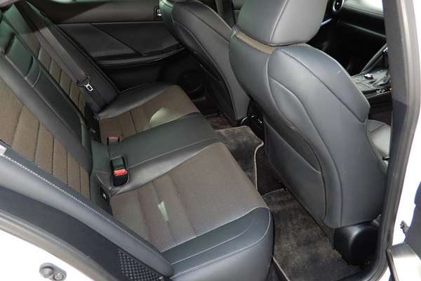 2020 Lexus IS300H F Sport Hybrid AVE30R MY17