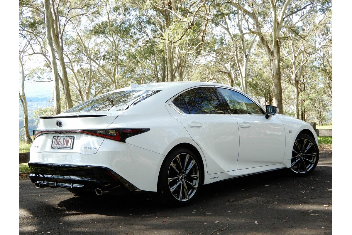 2020 Lexus IS300H F Sport Hybrid AVE30R MY17