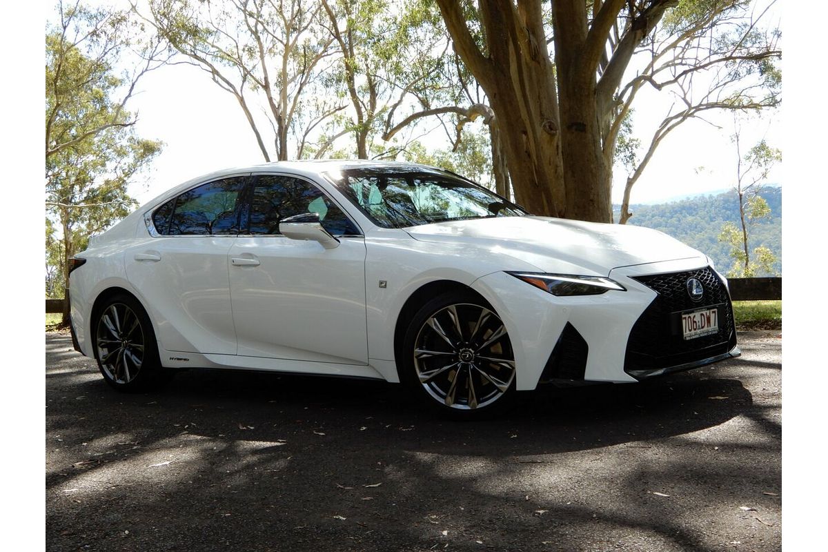 2020 Lexus IS300H F Sport Hybrid AVE30R MY17