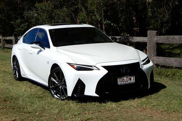 2020 Lexus IS300H F Sport Hybrid AVE30R MY17