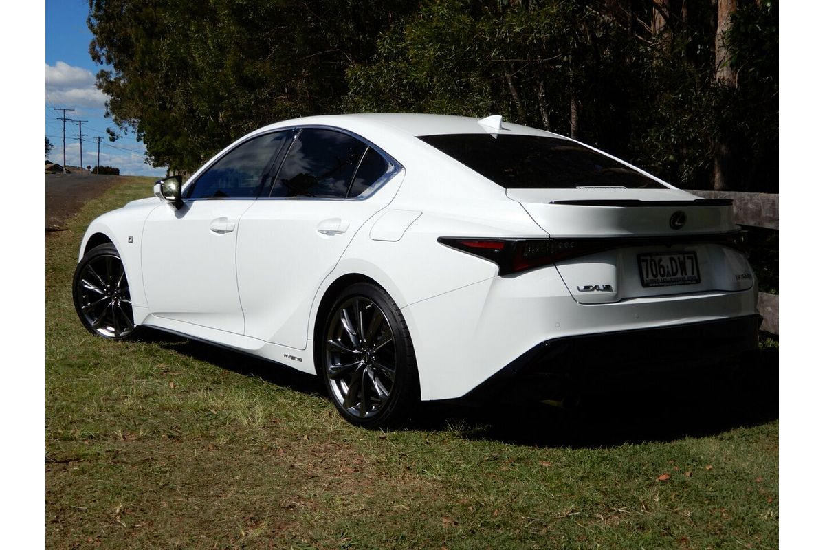 2020 Lexus IS300H F Sport Hybrid AVE30R MY17