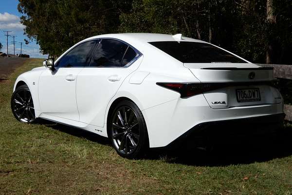 2020 Lexus IS300H F Sport Hybrid AVE30R MY17
