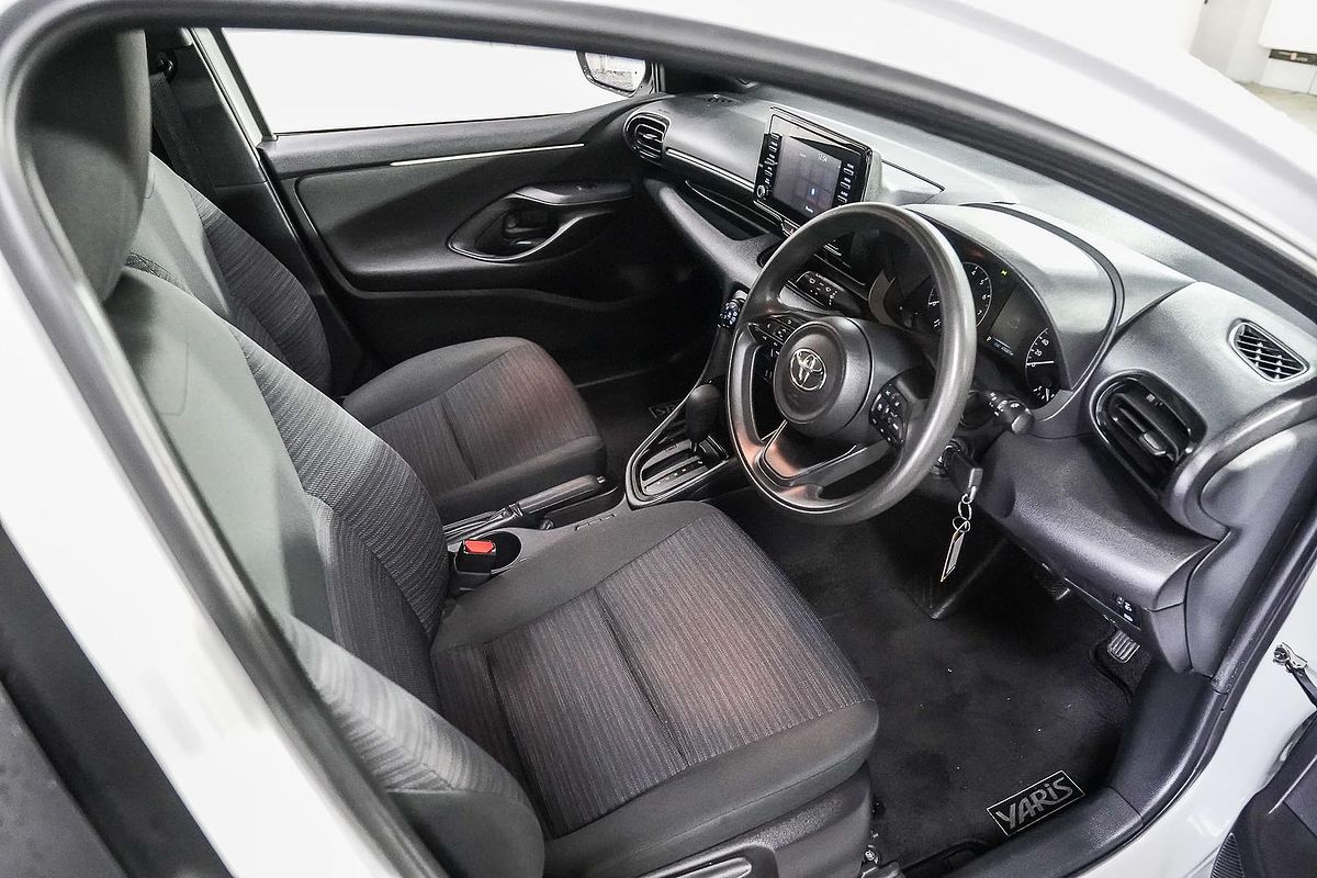 2022 Toyota Yaris Ascent Sport MXPA10R