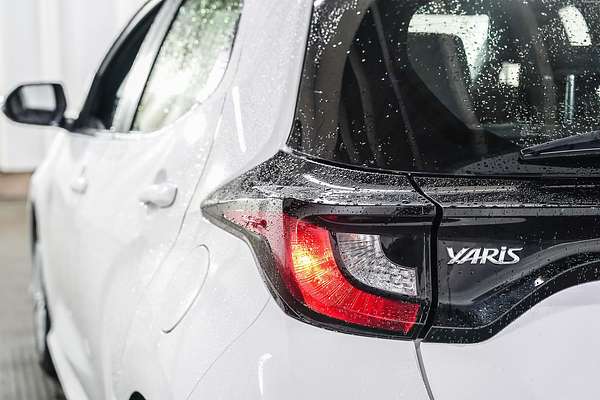 2022 Toyota Yaris Ascent Sport MXPA10R