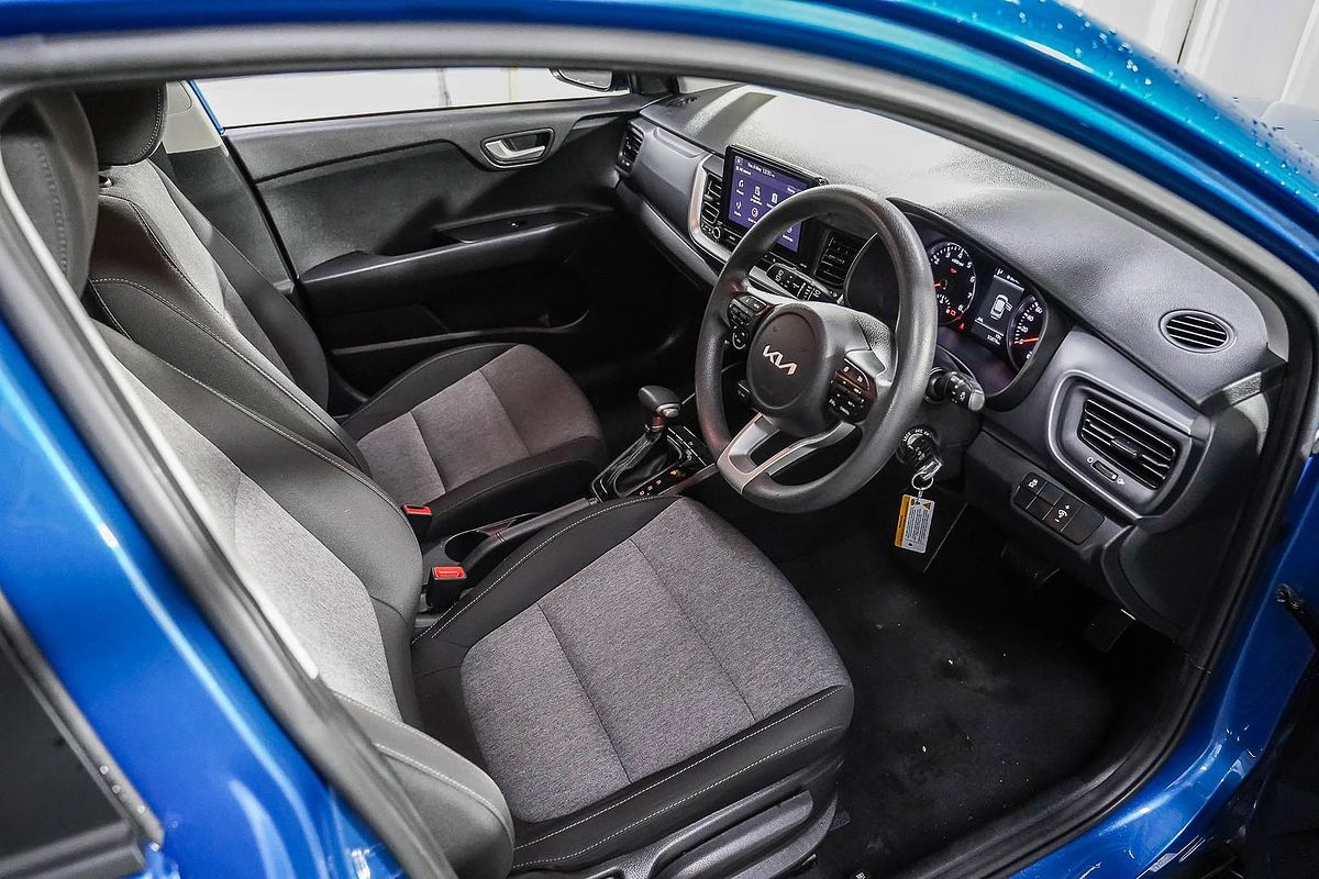 2023 Kia Stonic S YB