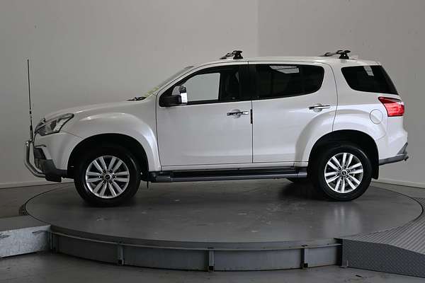 2017 Isuzu MU-X LS-U