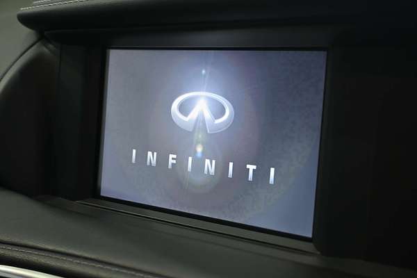 2019 INFINITI Q30 Sport H15