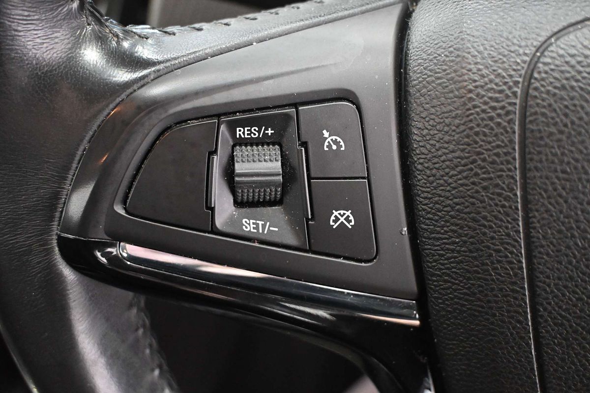 2015 Holden Commodore SV6 VF