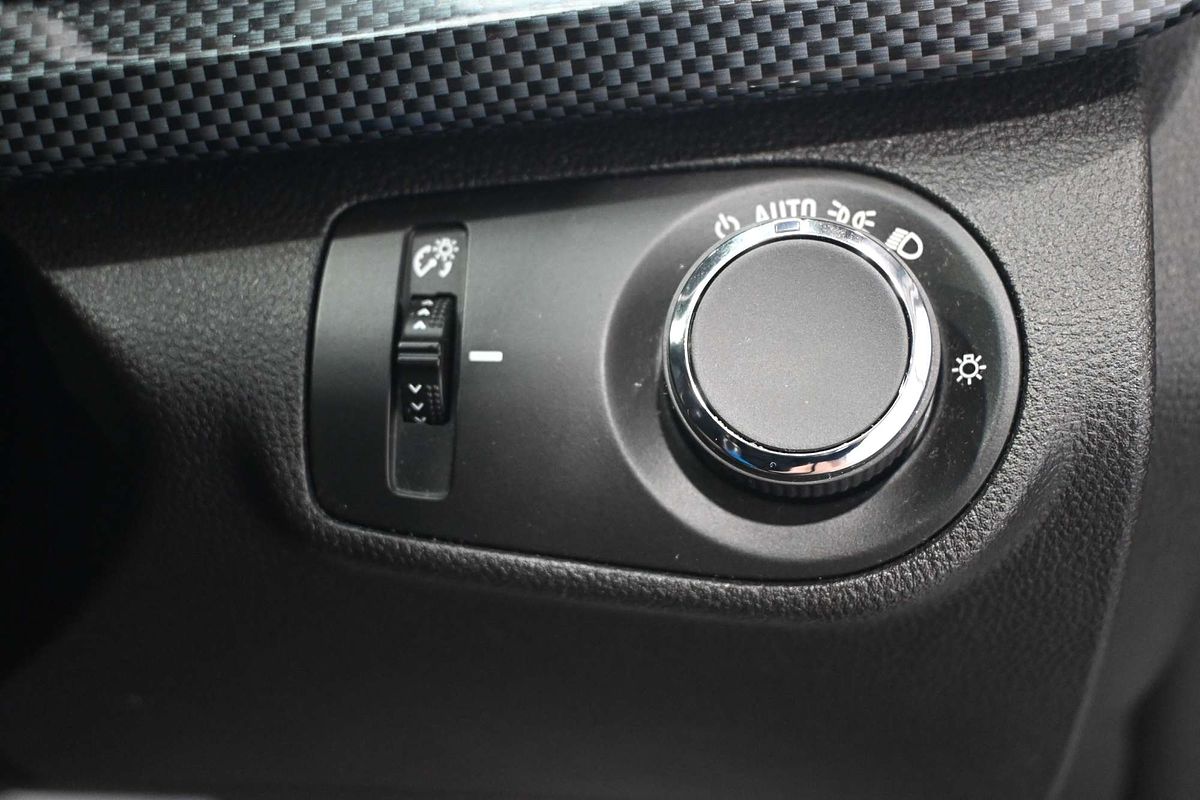 2015 Holden Commodore SV6 VF
