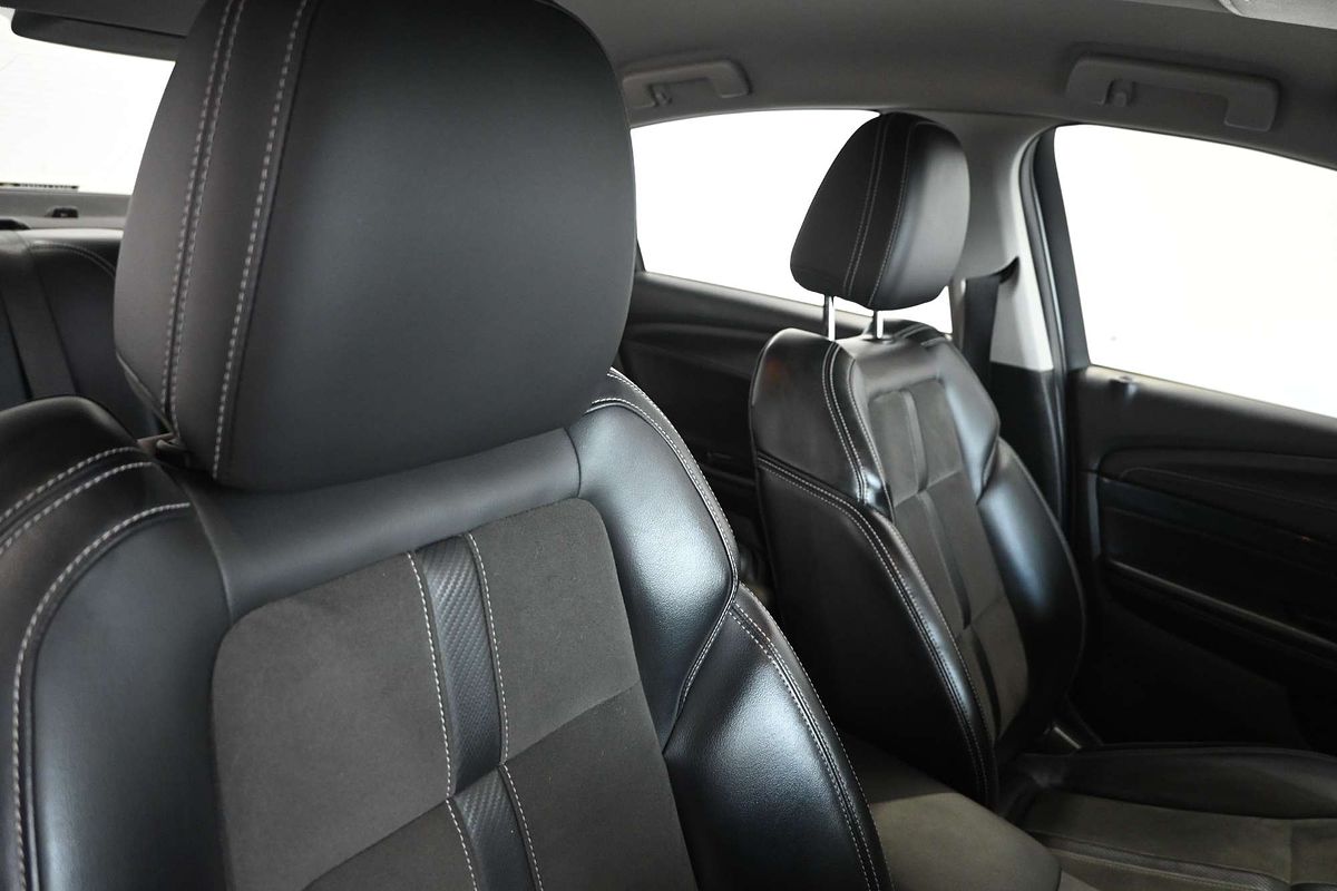 2015 Holden Commodore SV6 VF
