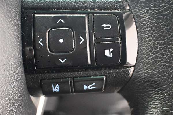 2020 Toyota Hilux SR5 GUN126R 4X4
