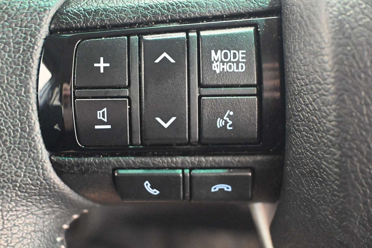 2020 Toyota Hilux SR5 GUN126R 4X4