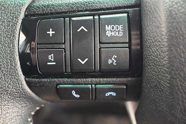 2020 Toyota Hilux SR5 GUN126R 4X4